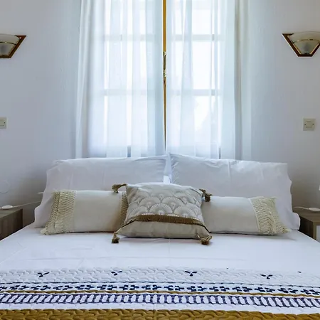 Terpsis Origin Stafylos